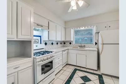 327 Elm Drive, Rockwall, TX 75087 - Photo 5