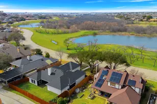 2812 Crooked Creek Dr, Carrollton, TX 75007 - Photo 33