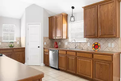 4619 Harvest Lane, Sachse, TX 75048 - Photo 11