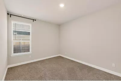 625 Hogan Drive, Denton, TX 76210 - Photo 29