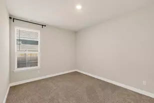 625 Hogan Dr, Denton, TX 76210 - Photo 29