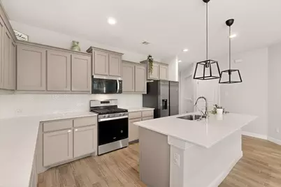 625 Hogan Drive, Denton, TX 76210 - Photo 7