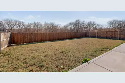 625 Hogan Drive, Denton, TX 76210 - Photo 39
