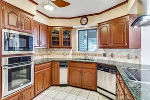 7413 Fuller Cir, Fort Worth, TX 76133 - Photo 11