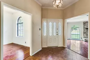 7413 Fuller Cir, Fort Worth, TX 76133 - Photo 3