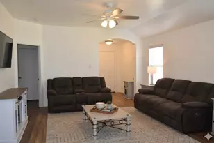 502 Glenwood St, Gainesville, TX 76240 - Photo 13