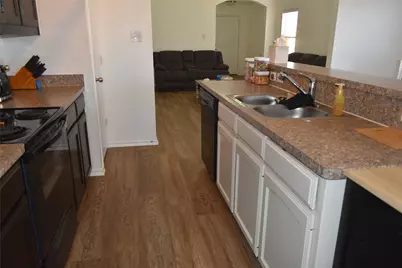 502 Glenwood Street, Gainesville, TX 76240 - Photo 7