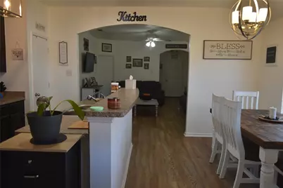 502 Glenwood Street, Gainesville, TX 76240 - Photo 9