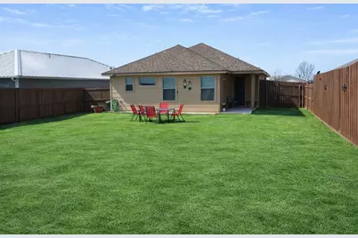 502 Glenwood Street, Gainesville, TX 76240 - Photo 3