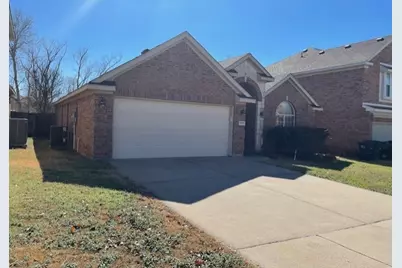 4905 Summer Oaks Lane, Fort Worth, TX 76123 - Photo 3
