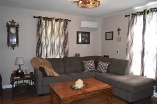 802 Hulme, Bowie, TX 76230 - Photo 13