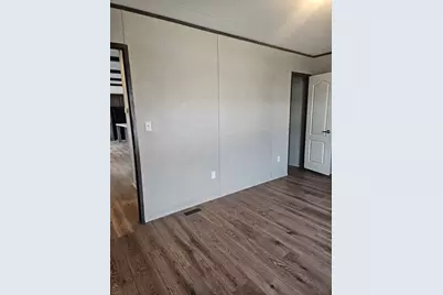 6501 W Hwy 19, Springtown, TX 76082 - Photo 11