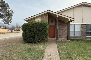 2200 Westmoor Pl, Arlington, TX 76015 - Photo 3