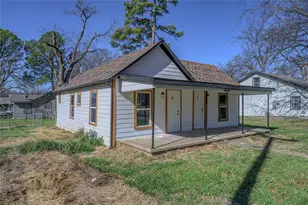 1434 S Rusk St, Sherman, TX 75090 - Photo 1