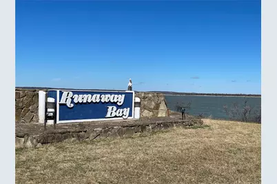 127 Port O Call Court, Runaway Bay, TX 76426 - Photo 23
