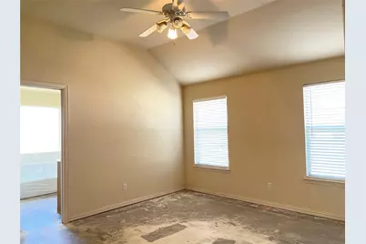 127 Port O Call Court, Runaway Bay, TX 76426 - Photo 11