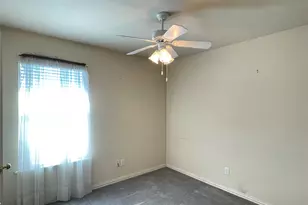 127 Port O Call Ct, Runaway Bay, TX 76426 - Photo 15