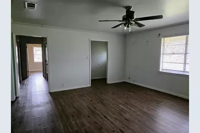812 N Tyus Street, Groesbeck, TX 76642 - Photo 13