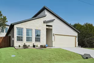 5601 San Jacinto Dr, Granbury, TX 76048 - Photo 3