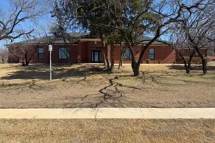 2541 Town View Dr, Cedar Hill, TX 75104 - Photo 5