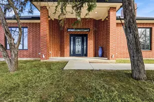 2541 Town View Dr, Cedar Hill, TX 75104 - Photo 3