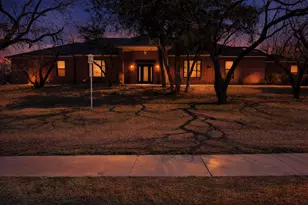 2541 Town View Dr, Cedar Hill, TX 75104 - Photo 1