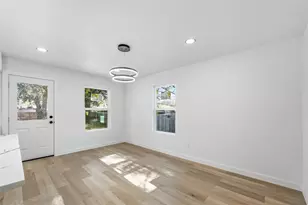 11004 Delford Cir, Dallas, TX 75228 - Photo 7