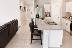 220 Abingdon St, Azle, TX 76020 - Photo 9