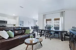 220 Abingdon St, Azle, TX 76020 - Photo 5