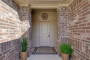 220 Abingdon St, Azle, TX 76020 - Photo 5