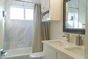 1846 Nomas St, Dallas, TX 75212 - Photo 31