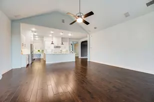 14712 Seventeen Lakes Blvd, Fort Worth, TX 76262 - Photo 11