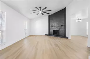 4104 Huckleberry Dr, Fort Worth, TX 76137 - Photo 5