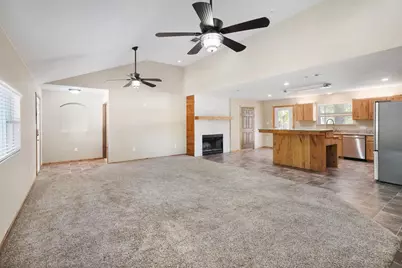 282 Montgomery Road #2, Mineral Wells, TX 76067 - Photo 9