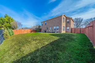 2216 La Salle Trail, Grand Prairie, TX 75052 - Photo 23