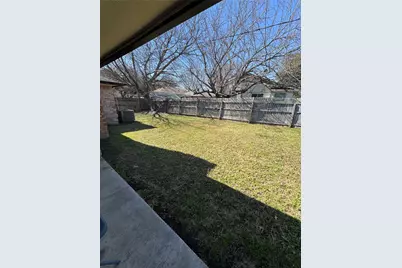 6504 Eldorado Drive, Arlington, TX 76001 - Photo 9