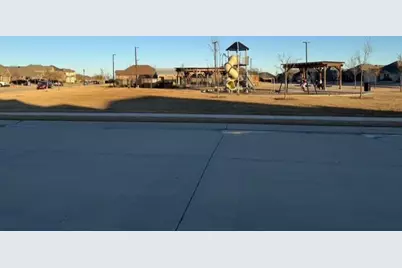 1412 Chestnut Cove Drive, Princeton, TX 75407 - Photo 5