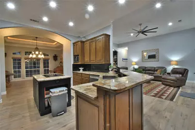 9908 Air Park Drive, Granbury, TX 76049 - Photo 11