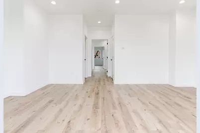 909 Bayonne Street, Dallas, TX 75212 - Photo 17