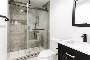 909 Bayonne St, Dallas, TX 75212 - Photo 5