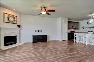 9101 Cranston Ct, Providence Village, TX 76227 - Photo 9