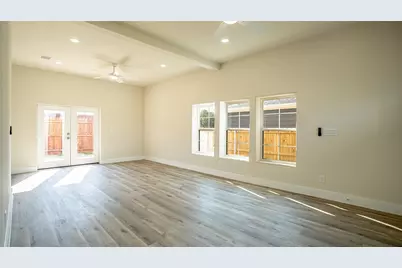 5426 Van Horn Drive, Granbury, TX 76048 - Photo 5