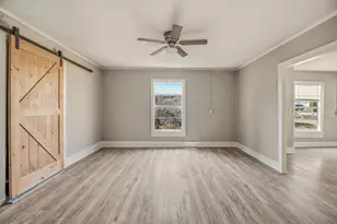 1250 W Groesbeck St, Stephenville, TX 76401 - Photo 9