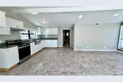 2618 Lakewood Drive, Wills Point, TX 75169 - Photo 5