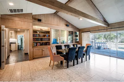 1202 S Lindsay Street, Gainesville, TX 76240 - Photo 13