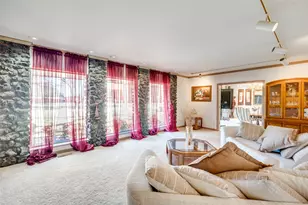 1202 S Lindsay St, Gainesville, TX 76240 - Photo 7