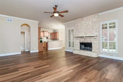 4500 Karen Drive, Mansfield, TX 76063 - Photo 9