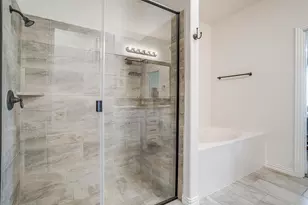 340 Sanger Dr, Springtown, TX 76082 - Photo 21