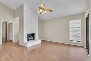 4224 Spring Meadow Ln, Flower Mound, TX 75028 - Photo 5