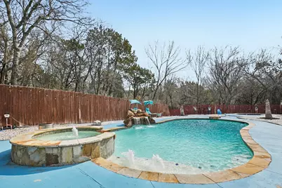 300 N Clark Road, Duncanville, TX 75116 - Photo 33